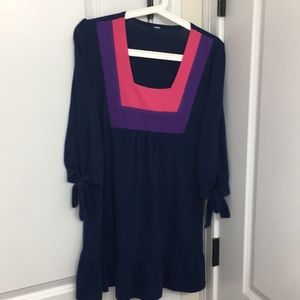 Tri-Color tunic dress with bows on sleeves